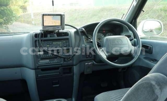 Buy Used Toyota Granvia Other Car in Beitbridge in Matabeleland South Buy Used Toyota Granvia Other Car in Beitbridge in Matabeleland South