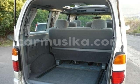 Buy Used Toyota Granvia Other Car in Beitbridge in Matabeleland South Buy Used Toyota Granvia Other Car in Beitbridge in Matabeleland South