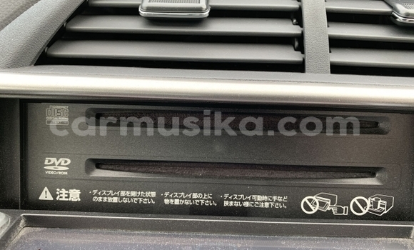 Acheter Occasion Voiture Toyota Ractis Blanc à Beitbridge, Matabeleland South Acheter Occasion Voiture Toyota Ractis Blanc à Beitbridge, Matabeleland South