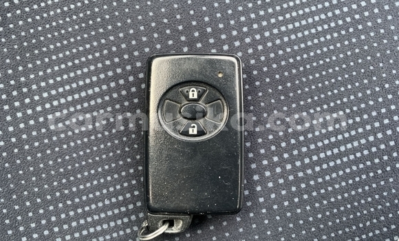 Acheter Occasion Voiture Toyota Ractis Blanc à Beitbridge, Matabeleland South Acheter Occasion Voiture Toyota Ractis Blanc à Beitbridge, Matabeleland South