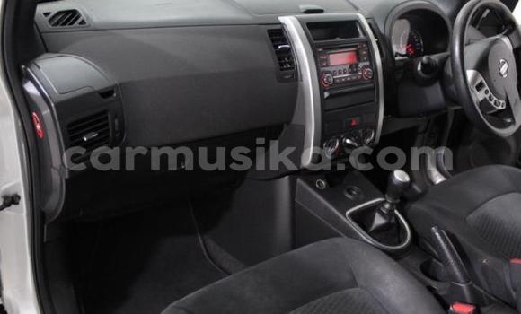 Buy Used Nissan X–Trail Silver Car in Beitbridge in Matabeleland South Buy Used Nissan X–Trail Silver Car in Beitbridge in Matabeleland South