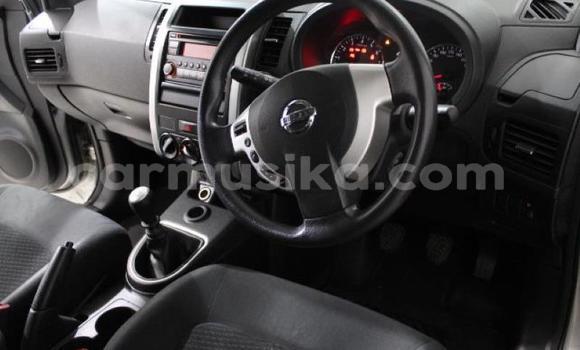 Buy Used Nissan X–Trail Silver Car in Beitbridge in Matabeleland South Buy Used Nissan X–Trail Silver Car in Beitbridge in Matabeleland South