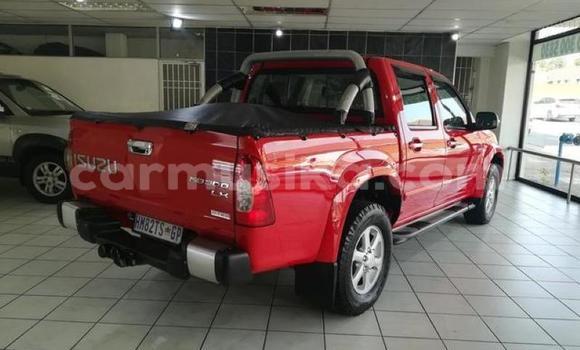 Acheter Occasion Voiture Isuzu KB Rouge à Hwange, Matabeleland Nord Acheter Occasion Voiture Isuzu KB Rouge à Hwange, Matabeleland Nord