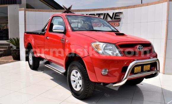 Buy Used Toyota Hilux Red Car in Beitbridge in Matabeleland South Buy Used Toyota Hilux Red Car in Beitbridge in Matabeleland South