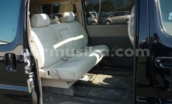 Tenga Tsaru Toyota Granvia Zvimwe Mota in Beitbridge in Matabeleland South Tenga Tsaru Toyota Granvia Zvimwe Mota in Beitbridge in Matabeleland South