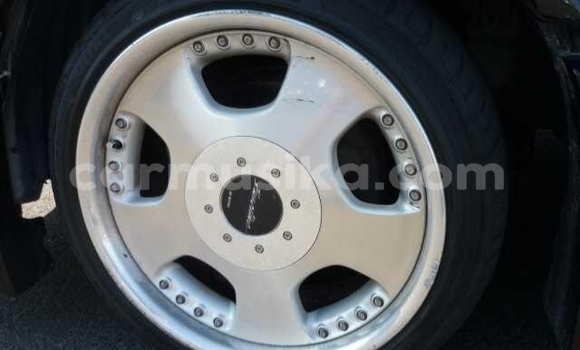 Tenga Tsaru Toyota Granvia Zvimwe Mota in Beitbridge in Matabeleland South Tenga Tsaru Toyota Granvia Zvimwe Mota in Beitbridge in Matabeleland South