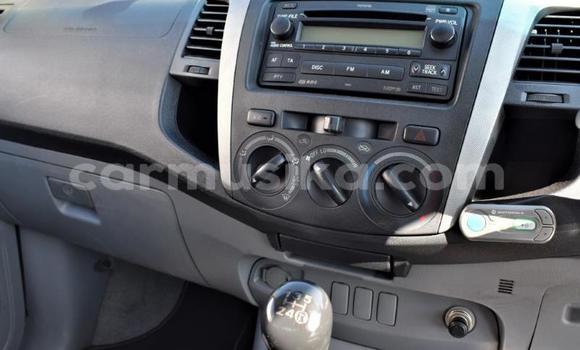 Nunua Ilio tumika Toyota Hilux Bluu Gari ndani ya Beitbridge nchini Matabeleland Kusini Nunua Ilio tumika Toyota Hilux Bluu Gari ndani ya Beitbridge nchini Matabeleland Kusini