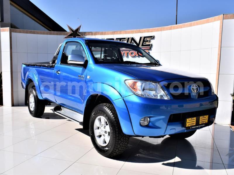 Big with watermark toyota hilux matabeleland south beitbridge 25639