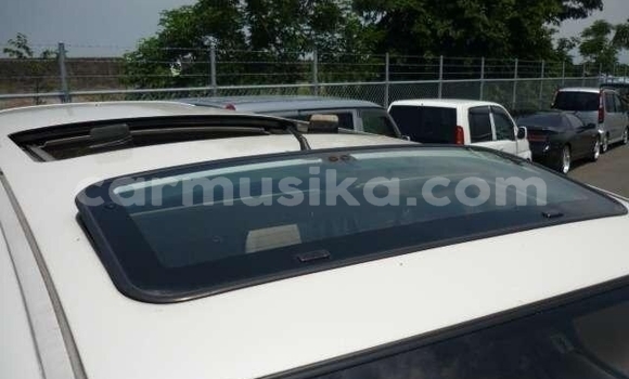 Tenga Tsaru Toyota Granvia Zvimwe Mota in Beitbridge in Matabeleland South Tenga Tsaru Toyota Granvia Zvimwe Mota in Beitbridge in Matabeleland South