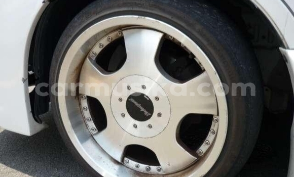 Tenga Tsaru Toyota Granvia Zvimwe Mota in Beitbridge in Matabeleland South Tenga Tsaru Toyota Granvia Zvimwe Mota in Beitbridge in Matabeleland South