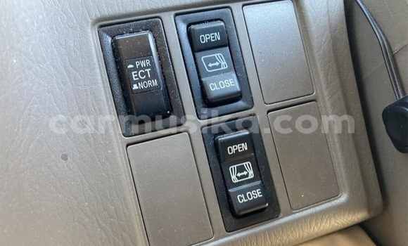 Acheter Occasion Voiture Toyota Granvia Autre à Beitbridge, Matabeleland South Acheter Occasion Voiture Toyota Granvia Autre à Beitbridge, Matabeleland South