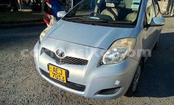 Buy Used Toyota Vitz Silver Car in Alexandra Park in Harare Buy Used Toyota Vitz Silver Car in Alexandra Park in Harare