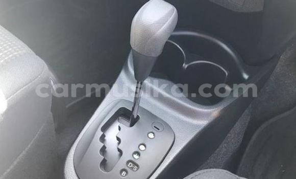 Acheter Occasion Voiture Toyota Vitz Noir à Beitbridge, Matabeleland South Acheter Occasion Voiture Toyota Vitz Noir à Beitbridge, Matabeleland South