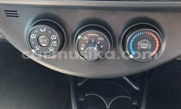 Acheter Occasion Voiture Toyota Vitz Noir à Beitbridge, Matabeleland South Acheter Occasion Voiture Toyota Vitz Noir à Beitbridge, Matabeleland South