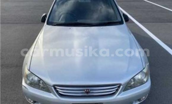 Nunua Ilio tumika Toyota Altezza Fedha Gari ndani ya Beitbridge nchini Matabeleland Kusini