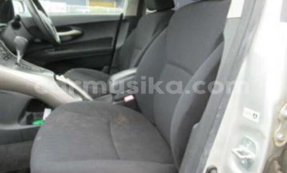 Nunua Ilio tumika Toyota Auris Fedha Gari ndani ya Beitbridge nchini Matabeleland Kusini Nunua Ilio tumika Toyota Auris Fedha Gari ndani ya Beitbridge nchini Matabeleland Kusini