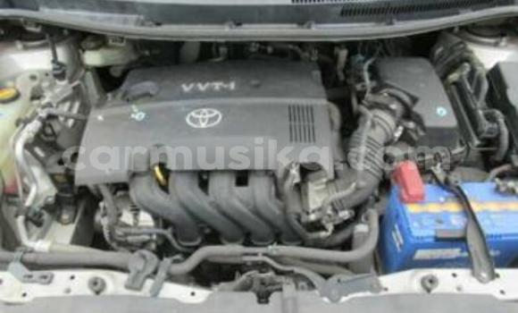 Nunua Ilio tumika Toyota Auris Fedha Gari ndani ya Beitbridge nchini Matabeleland Kusini Nunua Ilio tumika Toyota Auris Fedha Gari ndani ya Beitbridge nchini Matabeleland Kusini
