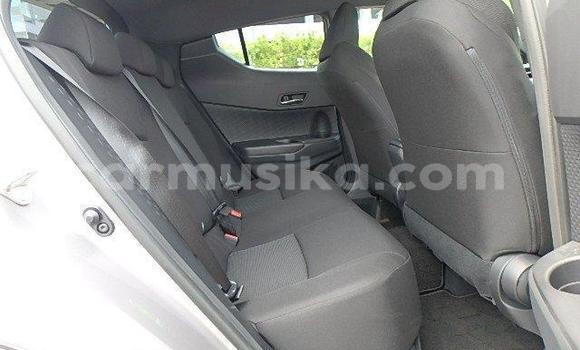 Acheter Occasion Voiture Toyota C-HR Autre à Beitbridge, Matabeleland South Acheter Occasion Voiture Toyota C-HR Autre à Beitbridge, Matabeleland South