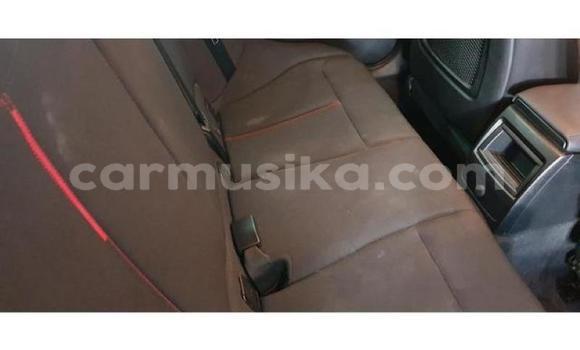 Tenga Tsaru BMW 3–Series Tsvuku Mota in Bulawayo in Bulawayo Tenga Tsaru BMW 3–Series Tsvuku Mota in Bulawayo in Bulawayo