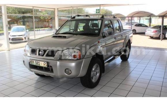 Acheter Occasion Voiture Nissan NP 300 Gris à Bulawayo, Bulawayo Acheter Occasion Voiture Nissan NP 300 Gris à Bulawayo, Bulawayo