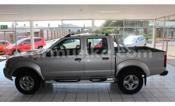 Acheter Occasion Voiture Nissan NP 300 Gris à Bulawayo, Bulawayo Acheter Occasion Voiture Nissan NP 300 Gris à Bulawayo, Bulawayo