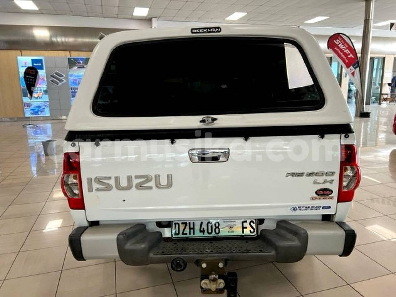 Big with watermark isuzu kb matabeleland south beitbridge 25681