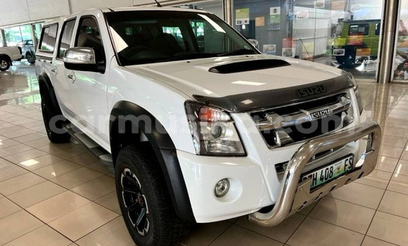 Buy Used Isuzu KB White Car in Beitbridge in Matabeleland South Buy Used Isuzu KB White Car in Beitbridge in Matabeleland South