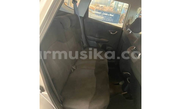 Buy Used Honda Jazz Silver Car in Beitbridge in Matabeleland South Buy Used Honda Jazz Silver Car in Beitbridge in Matabeleland South