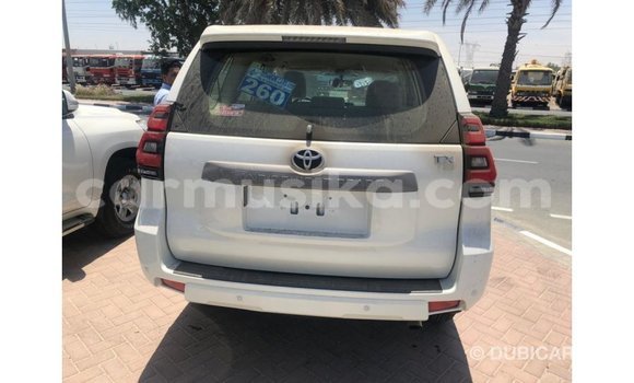 Buy Import Toyota Prado White Car in Import - Dubai in Harare Buy Import Toyota Prado White Car in Import - Dubai in Harare