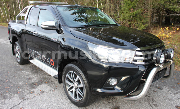 Medium with watermark toyota hilux harare harare 25691