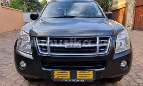 Tenga Tsaru Isuzu KB Sirivha Mota in Beitbridge in Matabeleland South Tenga Tsaru Isuzu KB Sirivha Mota in Beitbridge in Matabeleland South