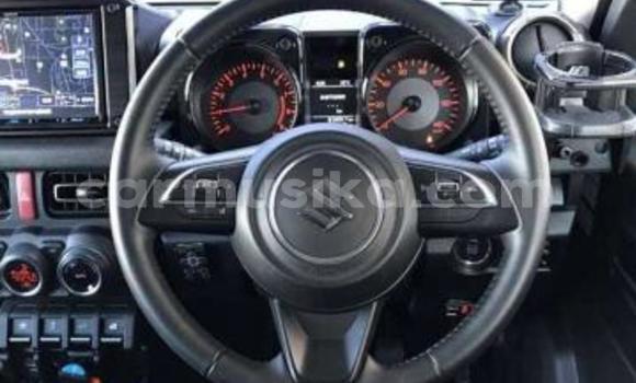 Nunua Ilio tumika Suzuki Jimny Nyeupe Gari ndani ya Beitbridge nchini Matabeleland Kusini Nunua Ilio tumika Suzuki Jimny Nyeupe Gari ndani ya Beitbridge nchini Matabeleland Kusini