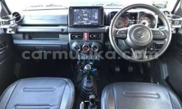 Nunua Ilio tumika Suzuki Jimny Nyeupe Gari ndani ya Beitbridge nchini Matabeleland Kusini Nunua Ilio tumika Suzuki Jimny Nyeupe Gari ndani ya Beitbridge nchini Matabeleland Kusini