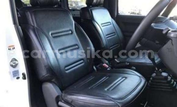 Nunua Ilio tumika Suzuki Jimny Nyeupe Gari ndani ya Beitbridge nchini Matabeleland Kusini Nunua Ilio tumika Suzuki Jimny Nyeupe Gari ndani ya Beitbridge nchini Matabeleland Kusini