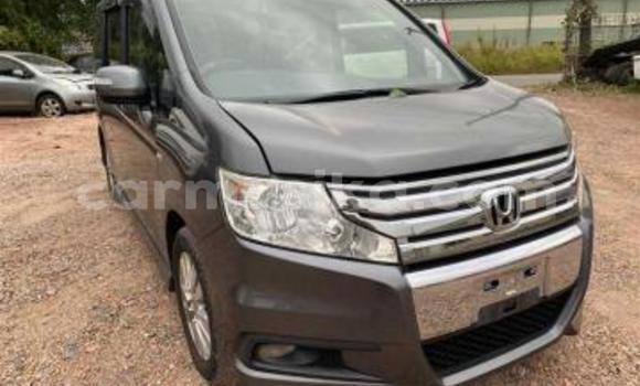 Acheter Occasion Voiture Honda Stepwgn Noir à Beitbridge, Matabeleland South Acheter Occasion Voiture Honda Stepwgn Noir à Beitbridge, Matabeleland South