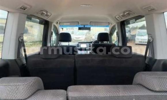 Acheter Occasion Voiture Honda Stepwgn Noir à Beitbridge, Matabeleland South Acheter Occasion Voiture Honda Stepwgn Noir à Beitbridge, Matabeleland South