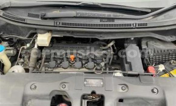 Acheter Occasion Voiture Honda Stepwgn Noir à Beitbridge, Matabeleland South Acheter Occasion Voiture Honda Stepwgn Noir à Beitbridge, Matabeleland South