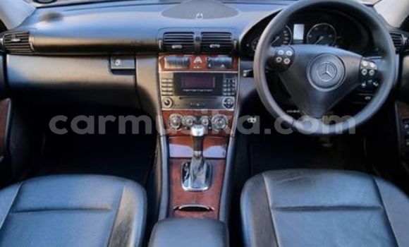 Tenga Tsaru Mercedes-Benz C-Classe Beige Mota in Beitbridge in Matabeleland South Tenga Tsaru Mercedes-Benz C-Classe Beige Mota in Beitbridge in Matabeleland South