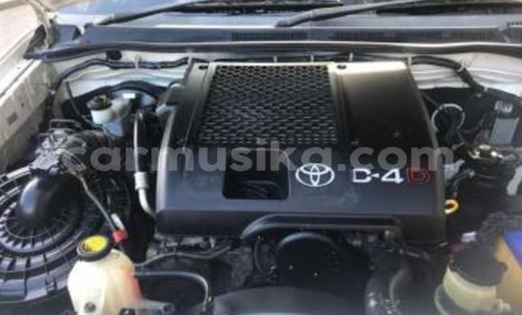 Acheter Occasion Voiture Toyota Hilux Beige à Beitbridge, Matabeleland South Acheter Occasion Voiture Toyota Hilux Beige à Beitbridge, Matabeleland South