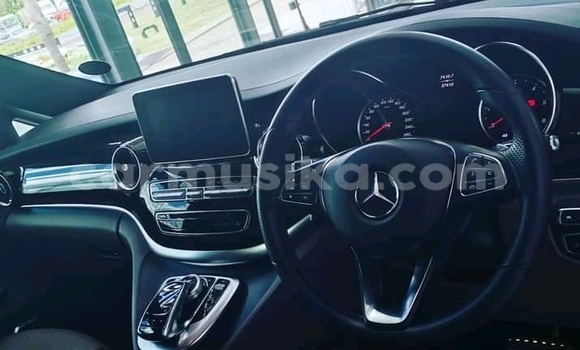 Acheter Occasion Voiture Mercedes‒Benz 250 Noir à Bulawayo, Bulawayo