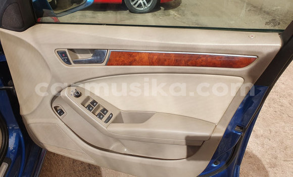 Acheter Occasion Voiture Audi A4 Bleu à Beitbridge, Matabeleland South Acheter Occasion Voiture Audi A4 Bleu à Beitbridge, Matabeleland South