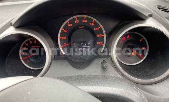 Nunua Ilio tumika Honda Fit Bluu Gari ndani ya Beitbridge nchini Matabeleland Kusini Nunua Ilio tumika Honda Fit Bluu Gari ndani ya Beitbridge nchini Matabeleland Kusini