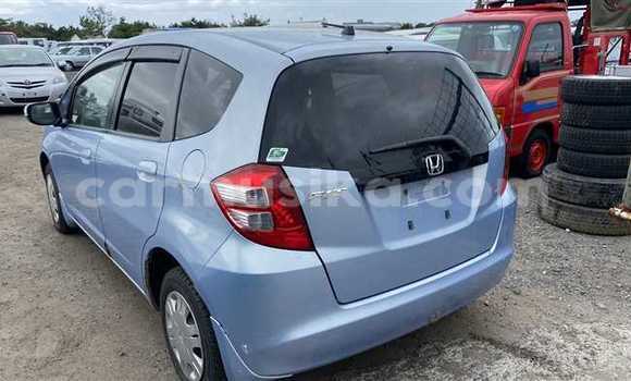 Nunua Ilio tumika Honda Fit Bluu Gari ndani ya Beitbridge nchini Matabeleland Kusini Nunua Ilio tumika Honda Fit Bluu Gari ndani ya Beitbridge nchini Matabeleland Kusini