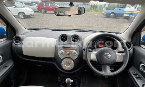 Buy Used Nissan March Blue Car in Beitbridge in Matabeleland South Buy Used Nissan March Blue Car in Beitbridge in Matabeleland South