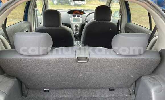 Acheter Occasion Voiture Toyota Vitz Bleu à Beitbridge, Matabeleland South Acheter Occasion Voiture Toyota Vitz Bleu à Beitbridge, Matabeleland South