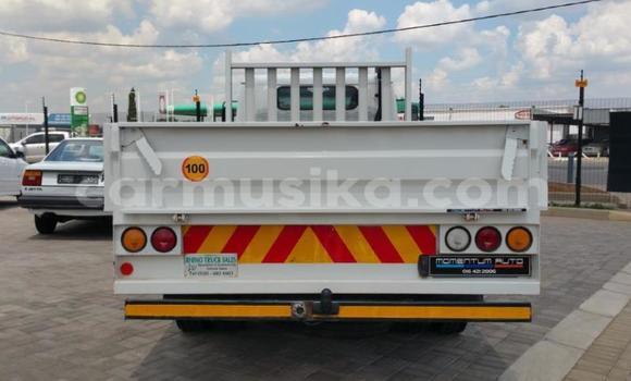 Acheter Import Utilitaire Toyota Dyna Autre à Beitbridge, Matabeleland South Acheter Import Utilitaire Toyota Dyna Autre à Beitbridge, Matabeleland South