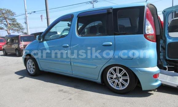 Nunua Ilio tumika Toyota FunCargo Nyingine Gari ndani ya Beitbridge nchini Matabeleland Kusini Nunua Ilio tumika Toyota FunCargo Nyingine Gari ndani ya Beitbridge nchini Matabeleland Kusini