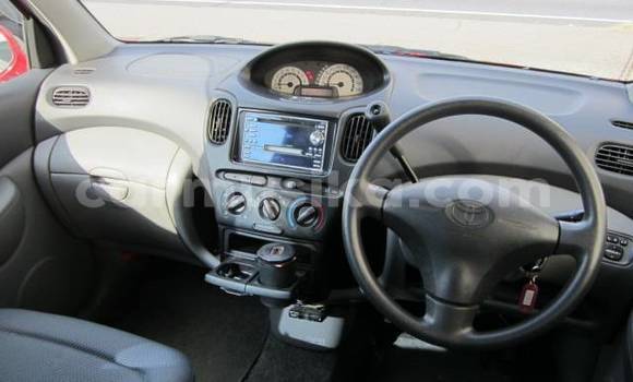 Buy Used Toyota FunCargo Red Car in Beitbridge in Matabeleland South Buy Used Toyota FunCargo Red Car in Beitbridge in Matabeleland South