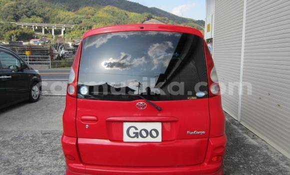 Buy Used Toyota FunCargo Red Car in Beitbridge in Matabeleland South Buy Used Toyota FunCargo Red Car in Beitbridge in Matabeleland South