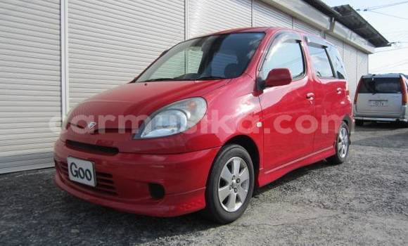 Buy Used Toyota FunCargo Red Car in Beitbridge in Matabeleland South Buy Used Toyota FunCargo Red Car in Beitbridge in Matabeleland South